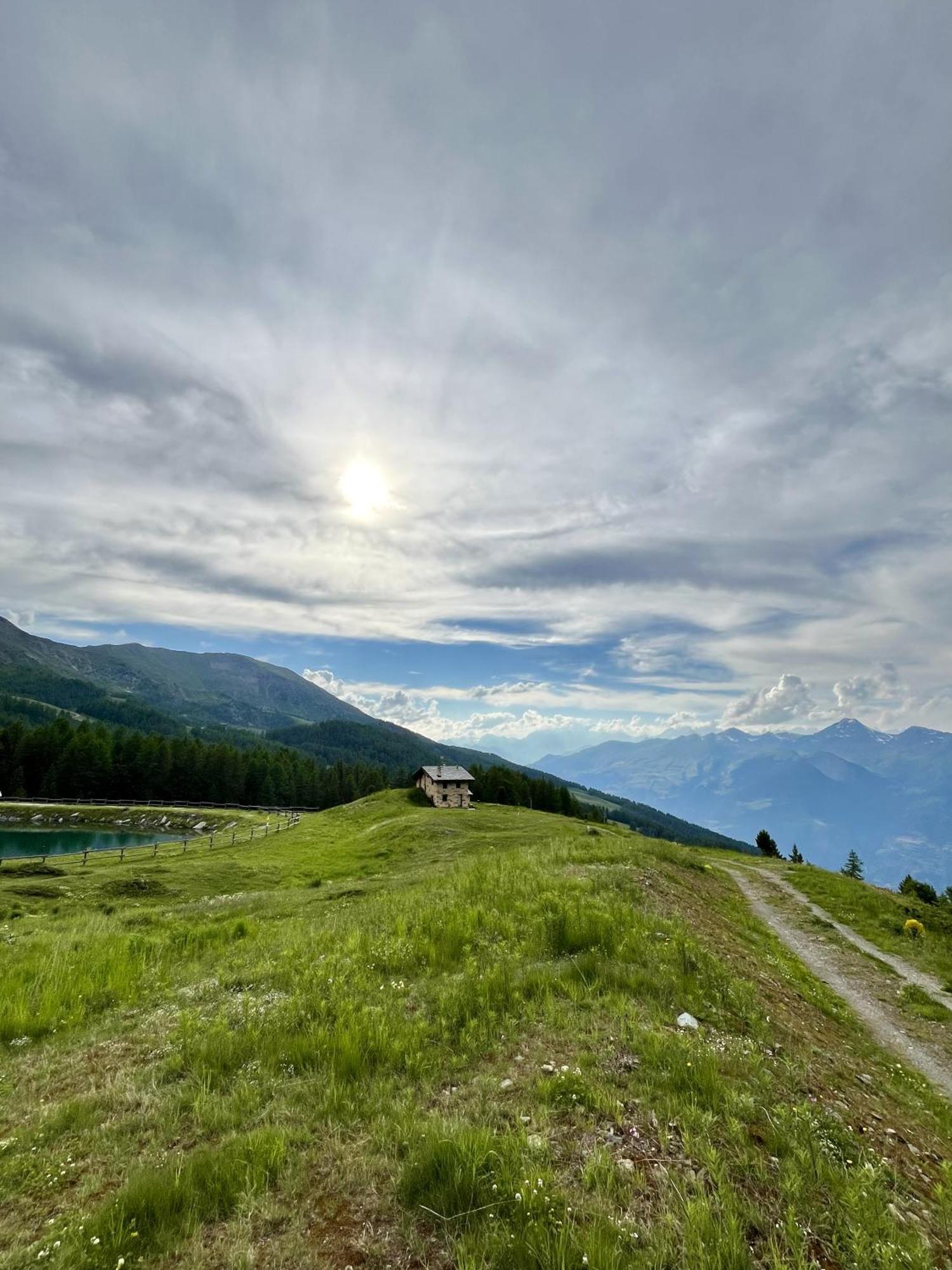Alpine Dream House - Chalet Грессан Экстерьер фото